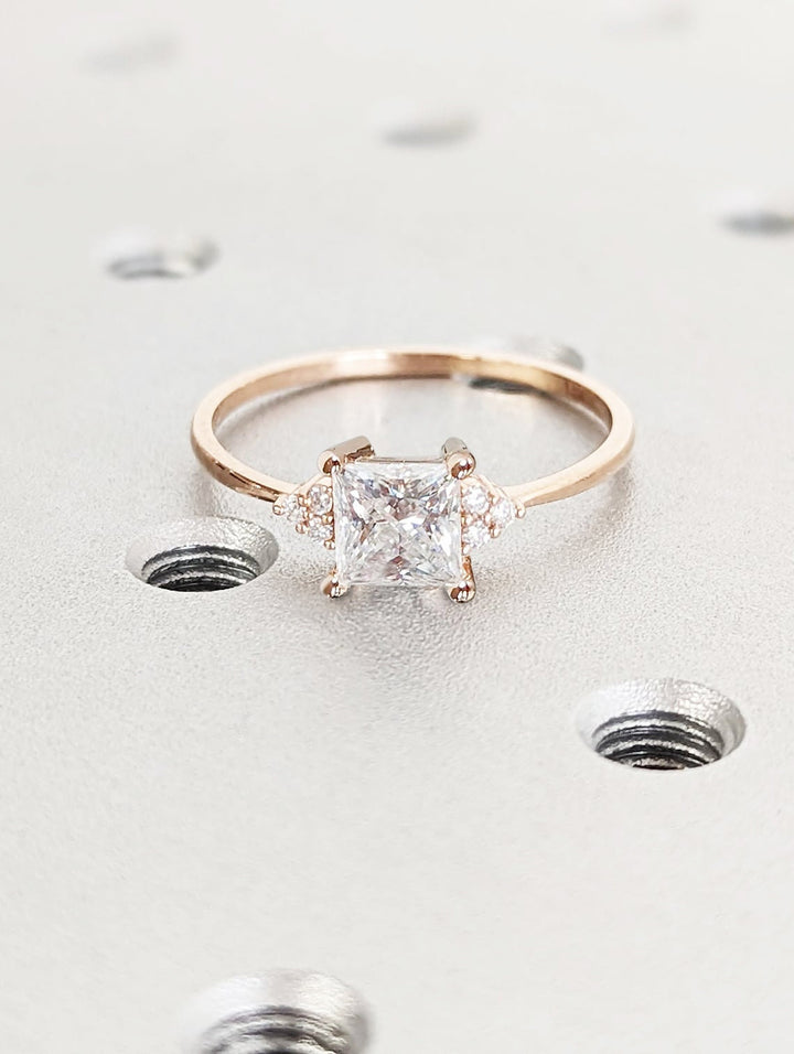 1.0CT Princess Cut Cluster Lab Grown Diamond Engagement Ring For Women