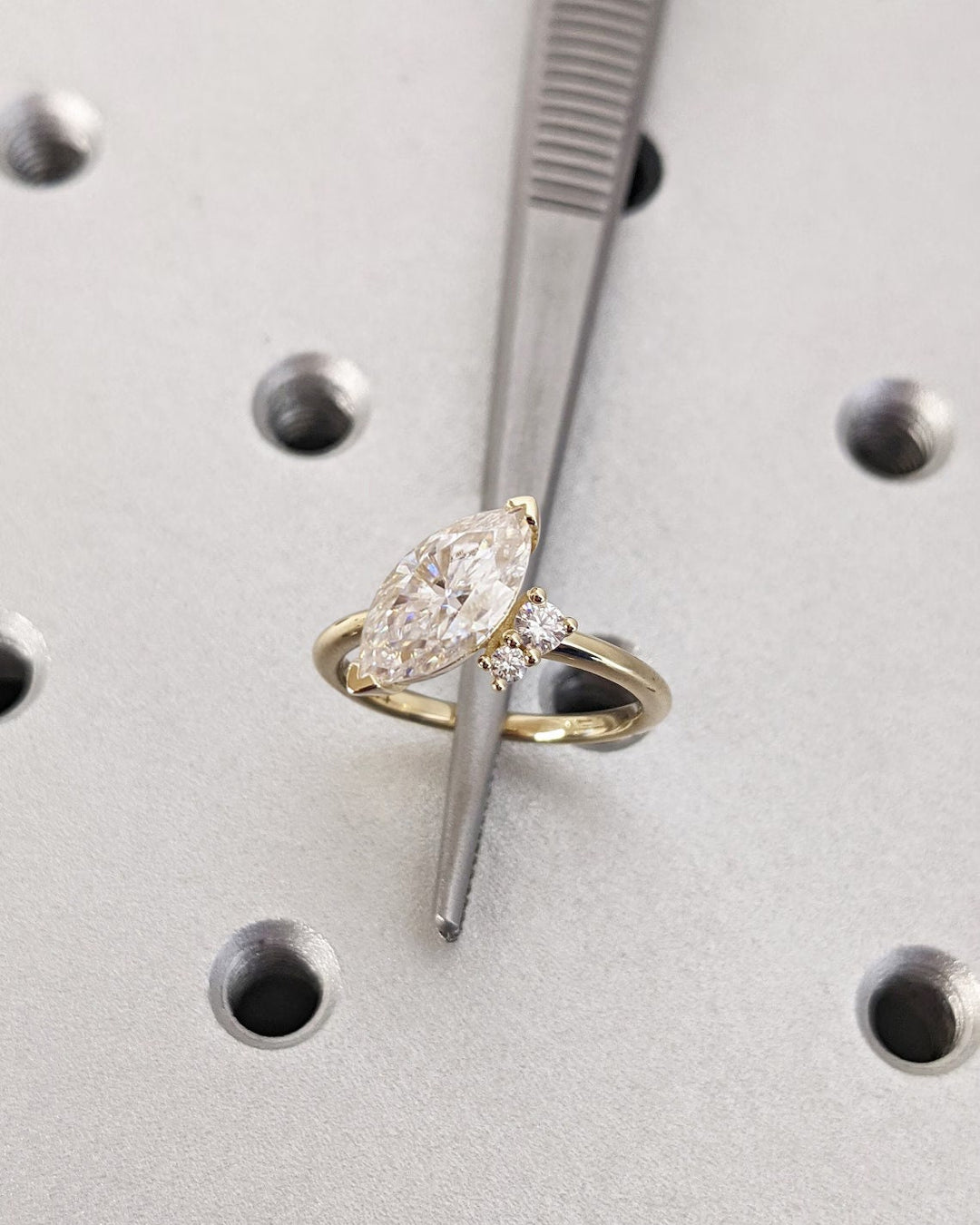 1.0CT Asymmetrical Marquise Cut Cluster Lab Grown Diamond Engagement Ring For Women