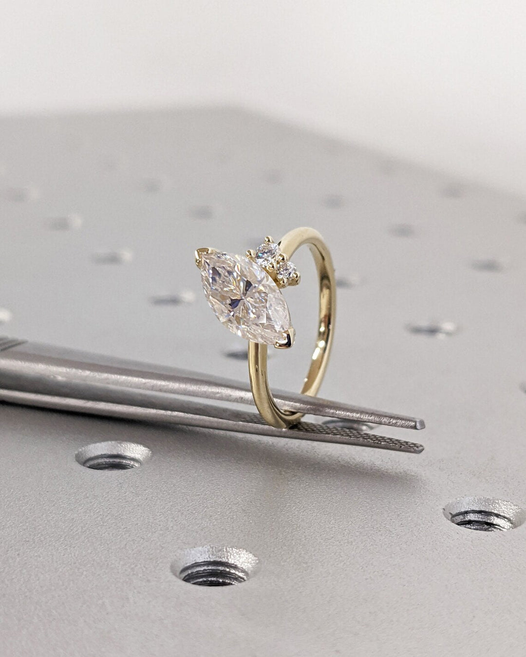 1.0CT Asymmetrical Marquise Cut Cluster Lab Grown Diamond Engagement Ring For Women
