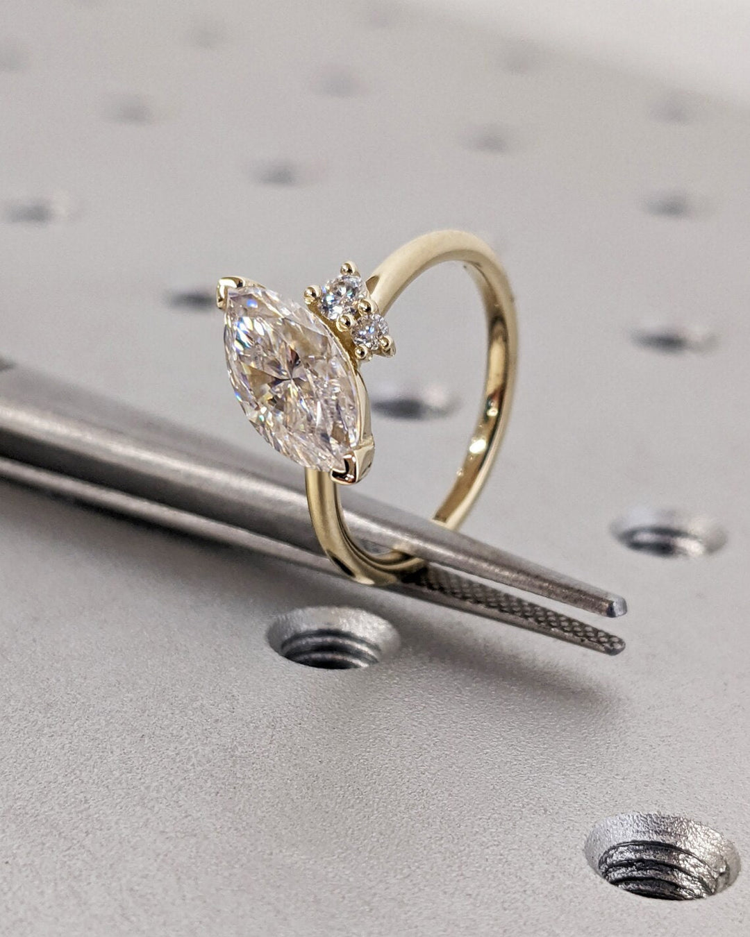 1.0CT Asymmetrical Marquise Cut Cluster Lab Grown Diamond Engagement Ring For Women