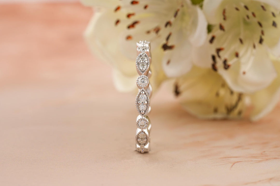 0.6CT Round Cut Vintage CVD EF/VVS Diamond Wedding Band For Women - Doozy Diamonds