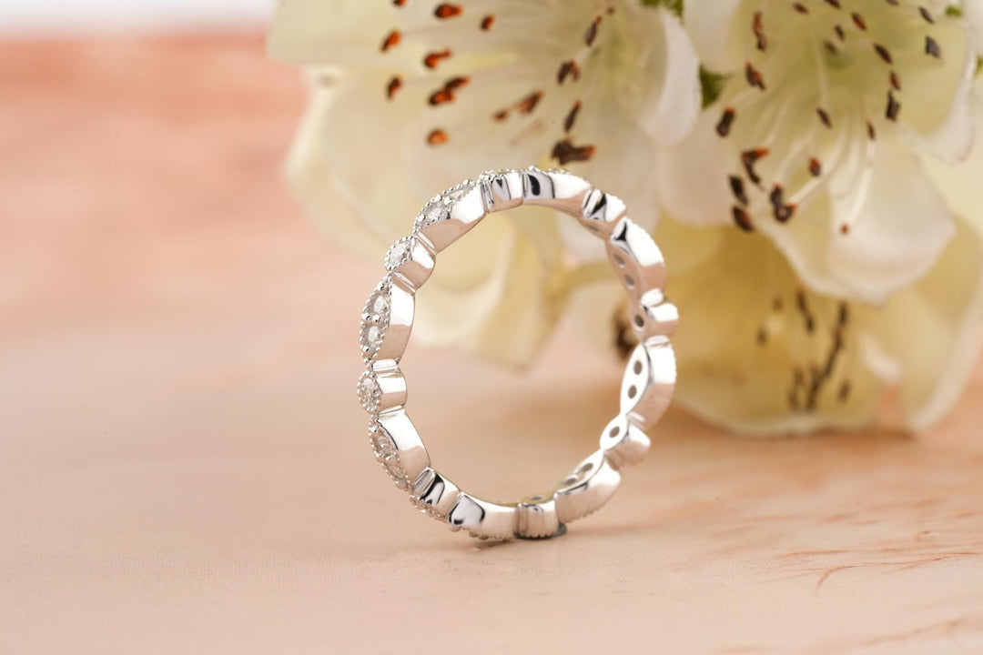 0.6CT Round Cut Vintage CVD EF/VVS Diamond Wedding Band For Women - Doozy Diamonds