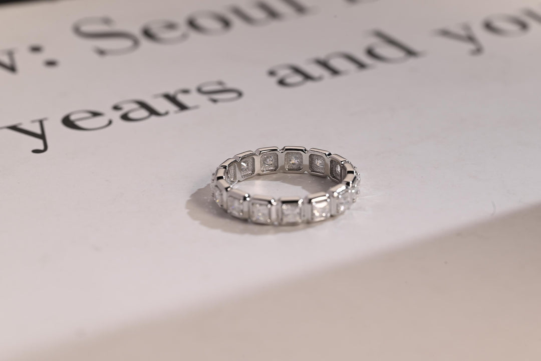 5.30CT Princess Cut Bezel Set CVD EF/VVS Diamond Eternity Wedding Band For Women