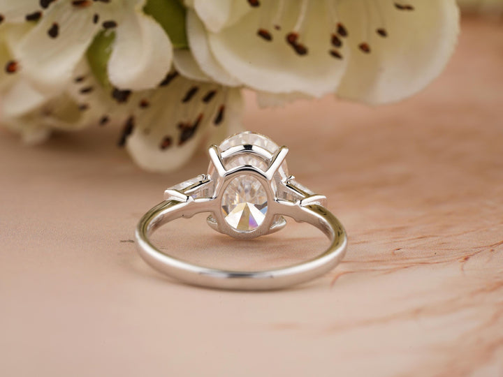 3.0CT Oval Cut 3 Stone Lab Grown Diamond Engagement Ring For Women