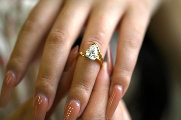 2.0CT Pear Cut Tension Lab Grown Diamond Engagement Ring, Minimalist Wedding Ring