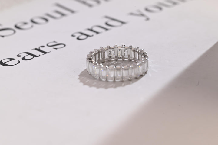 5.0CT Emerald Cut Eternity CVD EF/VVS Diamond Wedding Band For Women