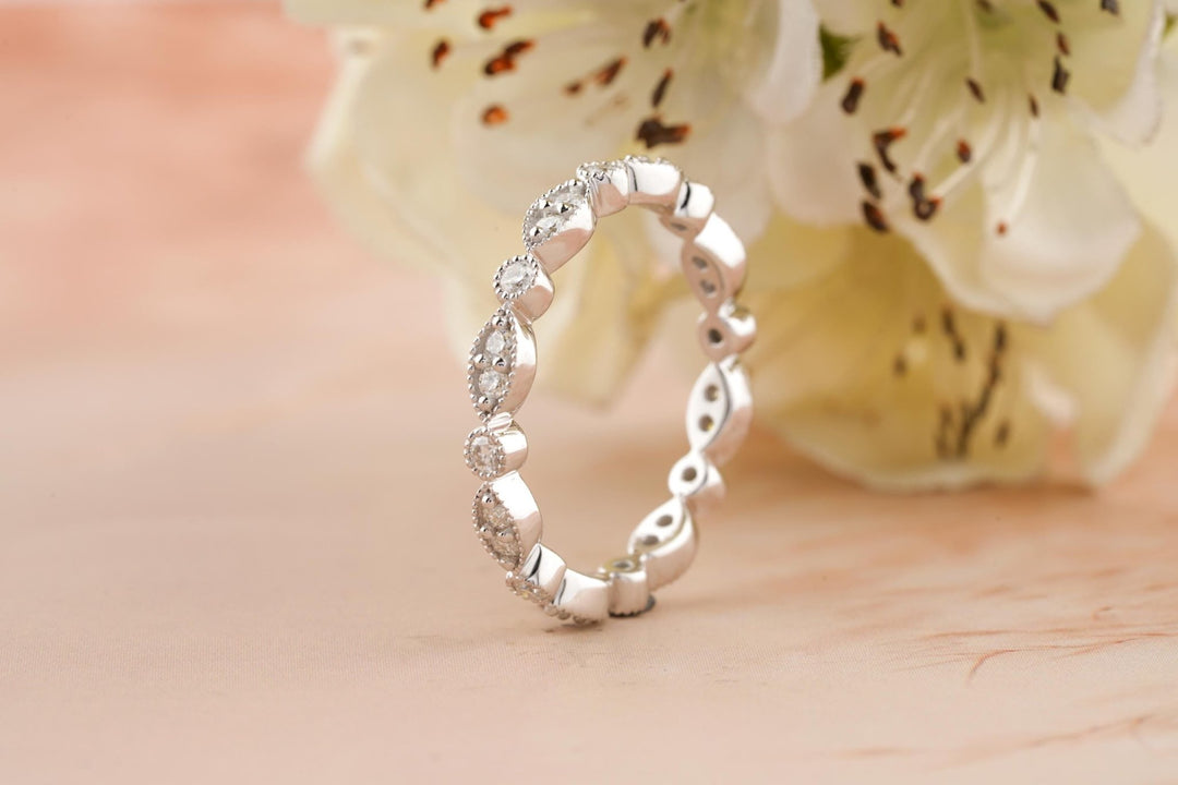 0.6CT Round Cut Vintage CVD EF/VVS Diamond Wedding Band For Women - Doozy Diamonds