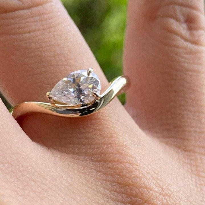2.0CT East West Pear Cut Curved Shape Lab Grown Diamond Solitaire Engagement Ring For Women