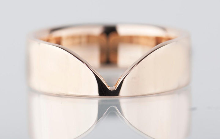 18K Solid Gold V Shape Matching Plain Wedding Band