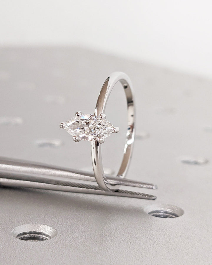 diamond engagement ring,