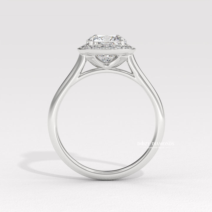 wedding jewelry for women, ethical bridal jewelry, modern bridal ring, elegant proposal ring, sustainable luxury jewelry, fine diamond engagement ring, bridal halo diamond ring, romantic proposal jewelry,