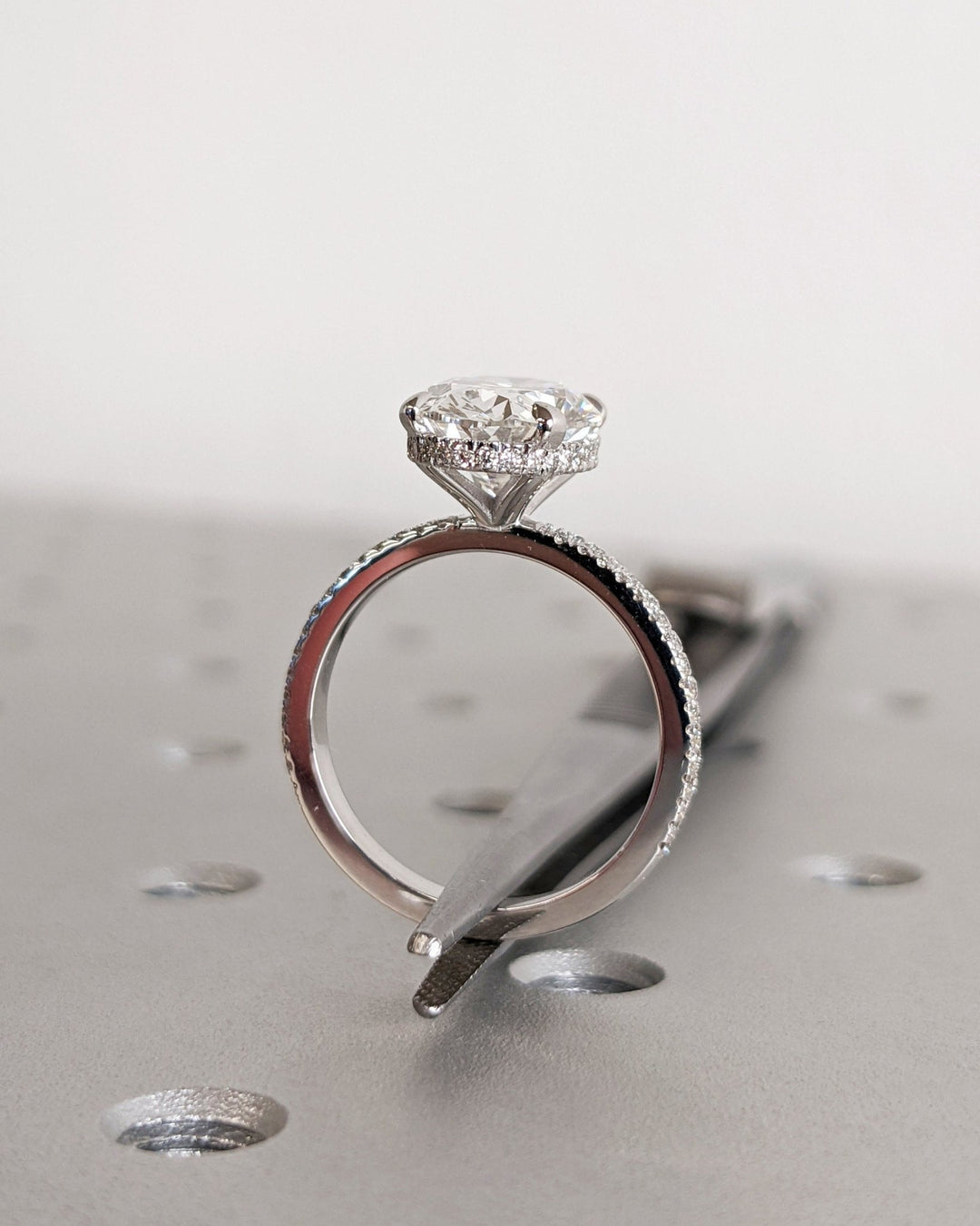 certified lab grown diamond ring,