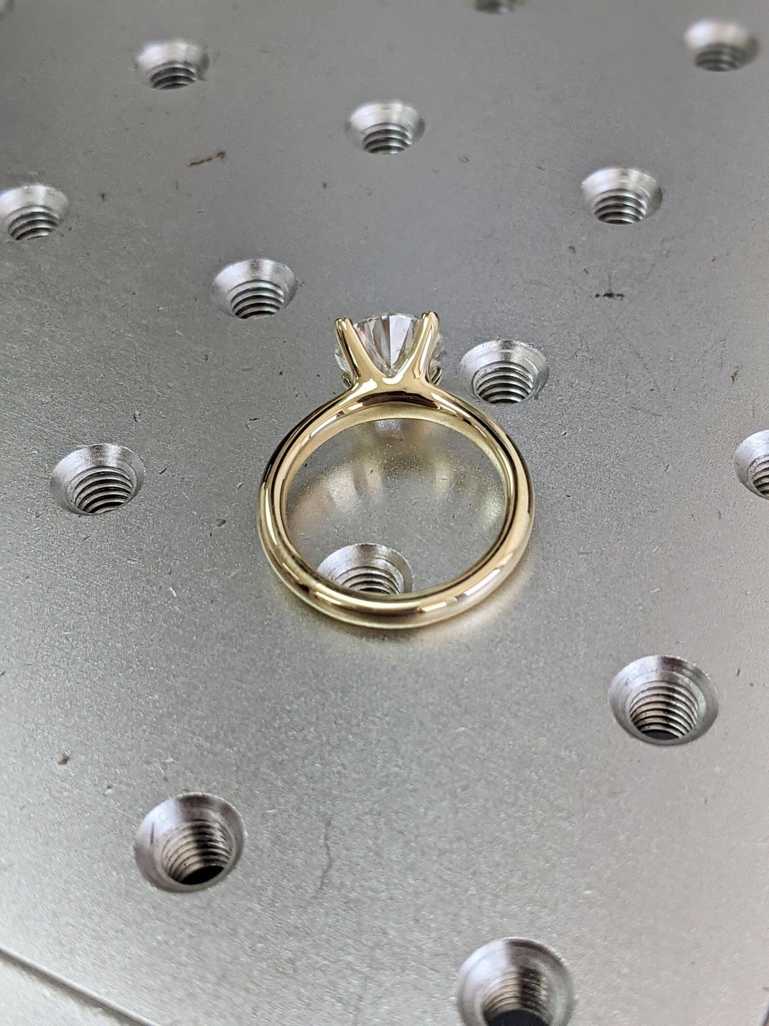 lab-diamond-ring
