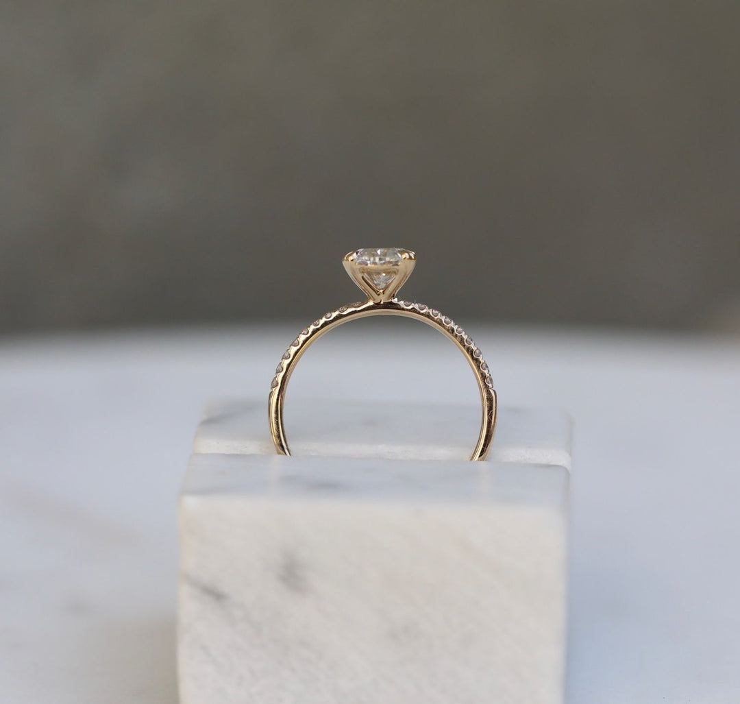 diamond ring accessory,