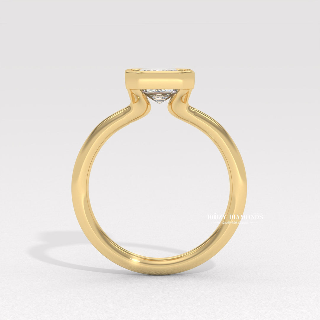 IGI diamond certificate, bezel bridal ring, emerald proposal ring, contemporary diamond ring, secure setting engagement ring, elegant emerald jewelry, premium bridal ring, handcrafted diamond ring,