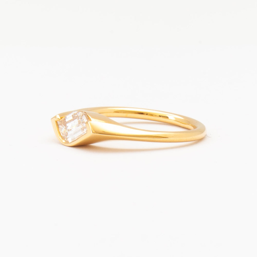 luxury engagement ring, solitaire engagement ring, bridal ring, proposal ring, handcrafted engagement ring, luxury bridal ring, wedding ring style, refined engagement ring, premium engagement ring