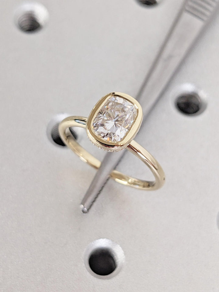 conflict free diamond ring,