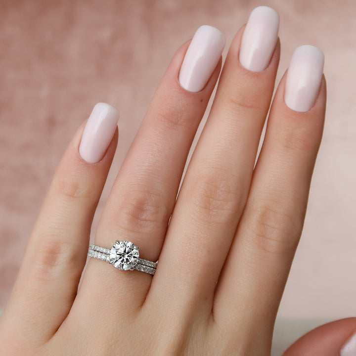 round diamond engagement jewelry,