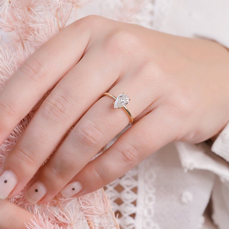 contemporary engagement ring
