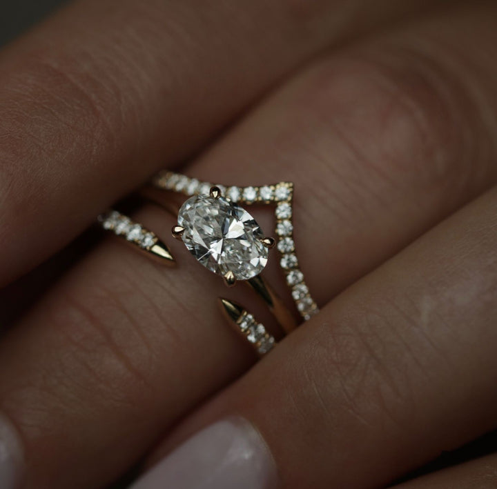 oval brilliance ring,