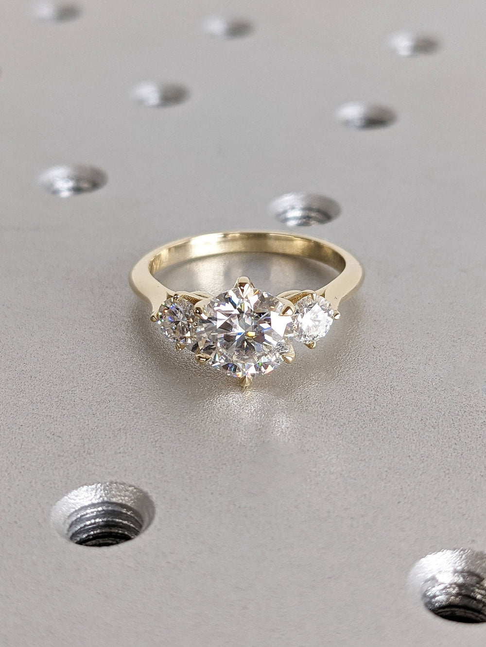 premium round diamond ring,