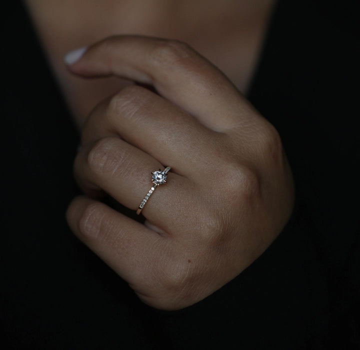 round diamond fine jewelry