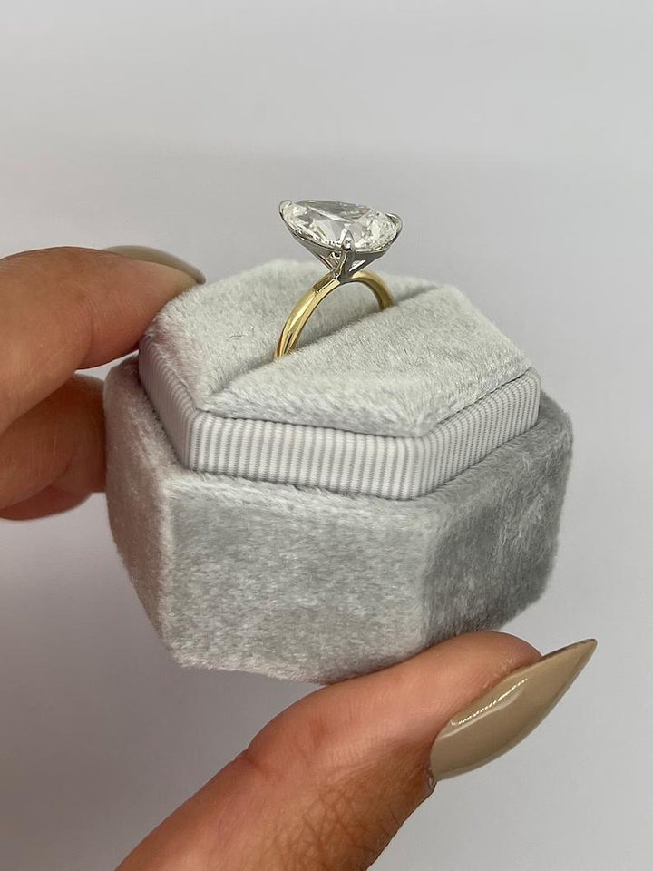 luxury wedding ring, designer bridal ring, custom engagement ring, fashion engagement ring, classic solitaire ring, luxury solitaire ring, simple engagement ring, timeless bridal ring,