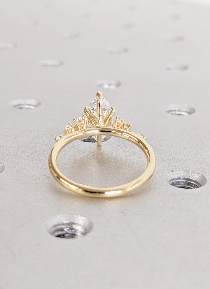 diamond promise ring,