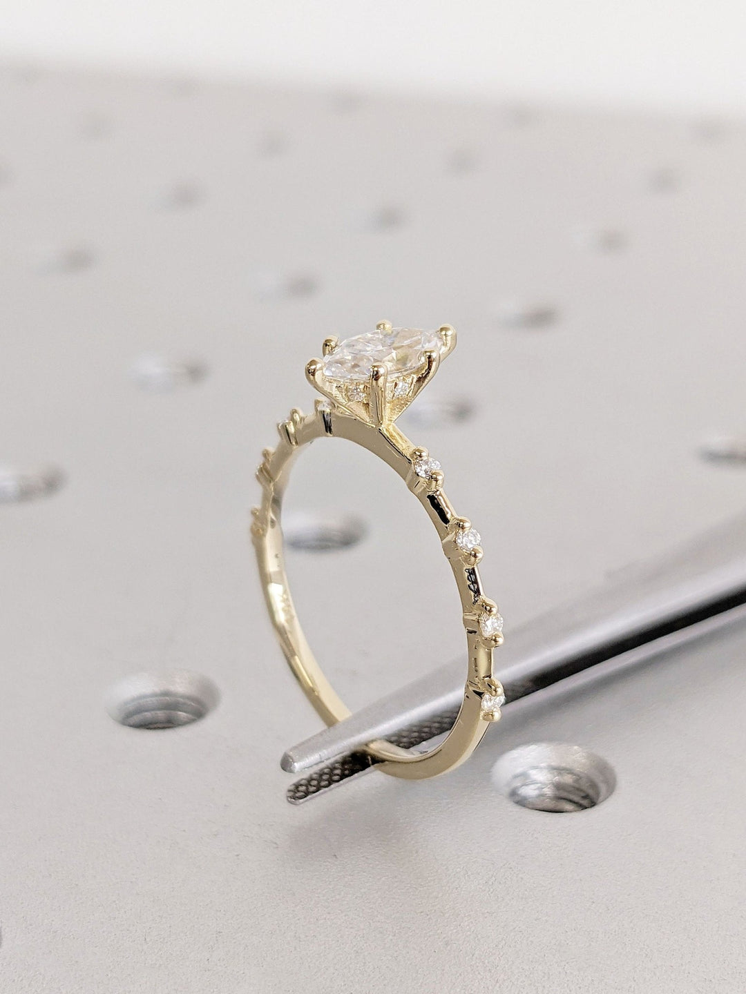 elongated marquise diamond ring,