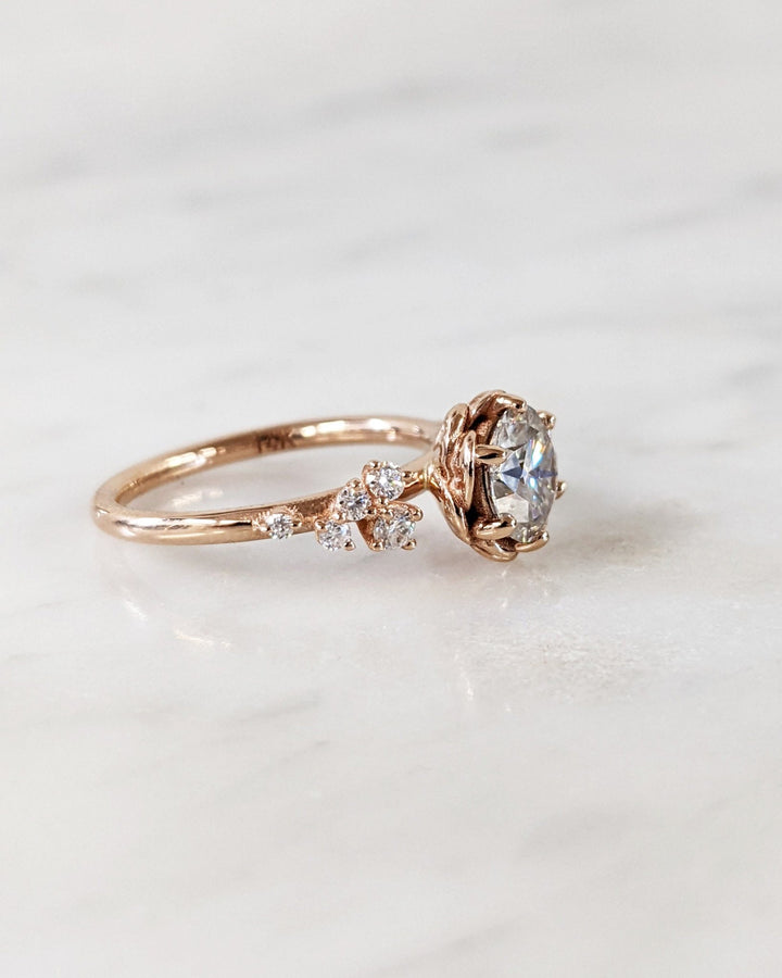 flower cluster diamond ring,