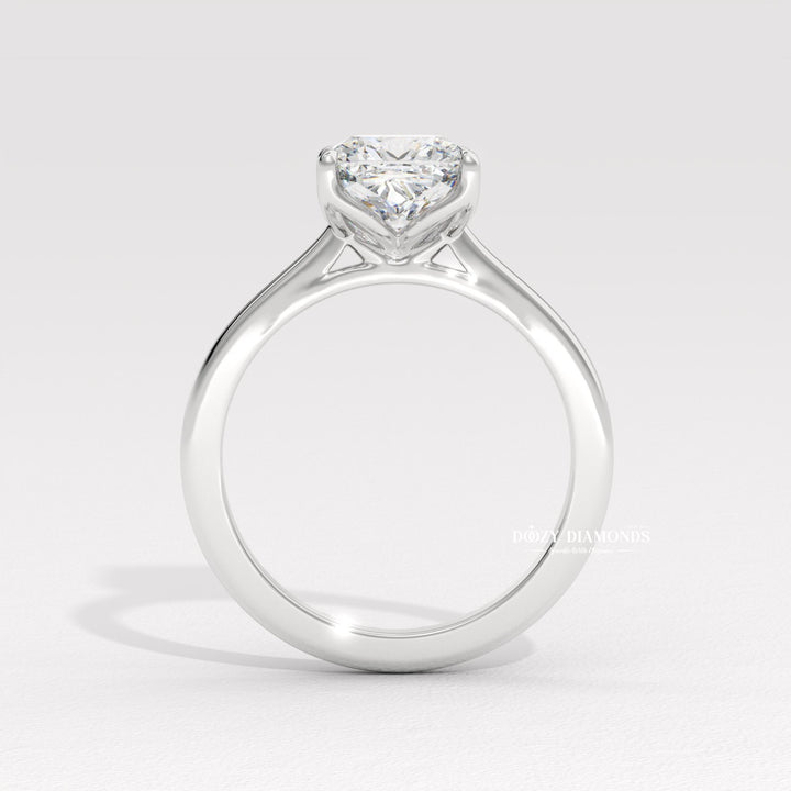 premium solitaire style, elegant diamond centerpiece, bridal keepsake jewelry, luxury anniversary gift, diamond promise jewelry, romantic bridal treasure, wedding day statement ring,