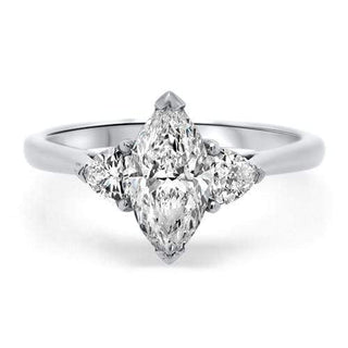 1.0CT Pear Moissanite Three Stone Diamond Engagement Ring