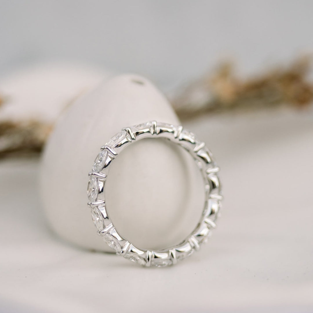 Oval DE-VS1 Lab Grown Diamond Full Eternity Wedding Band