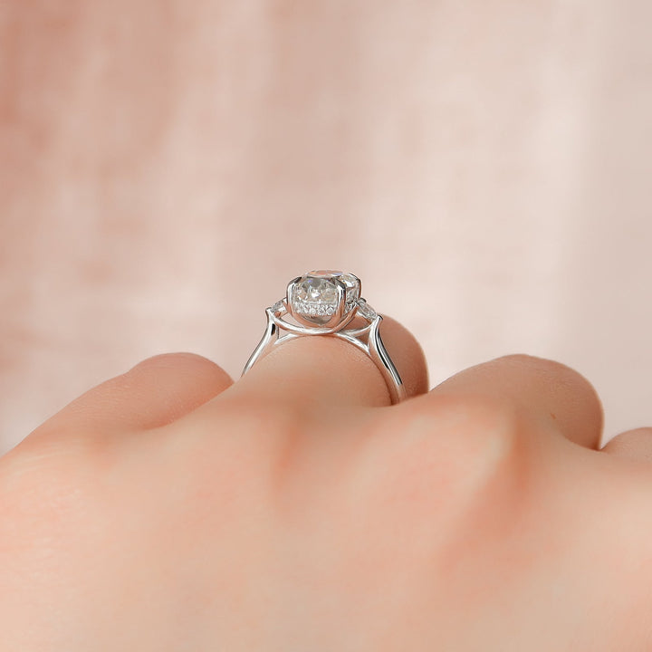 luxury bridal diamond ring,