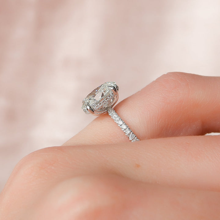 designer oval diamond engagement ring
