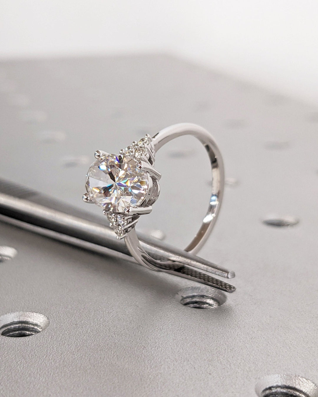 engagement diamond ring,