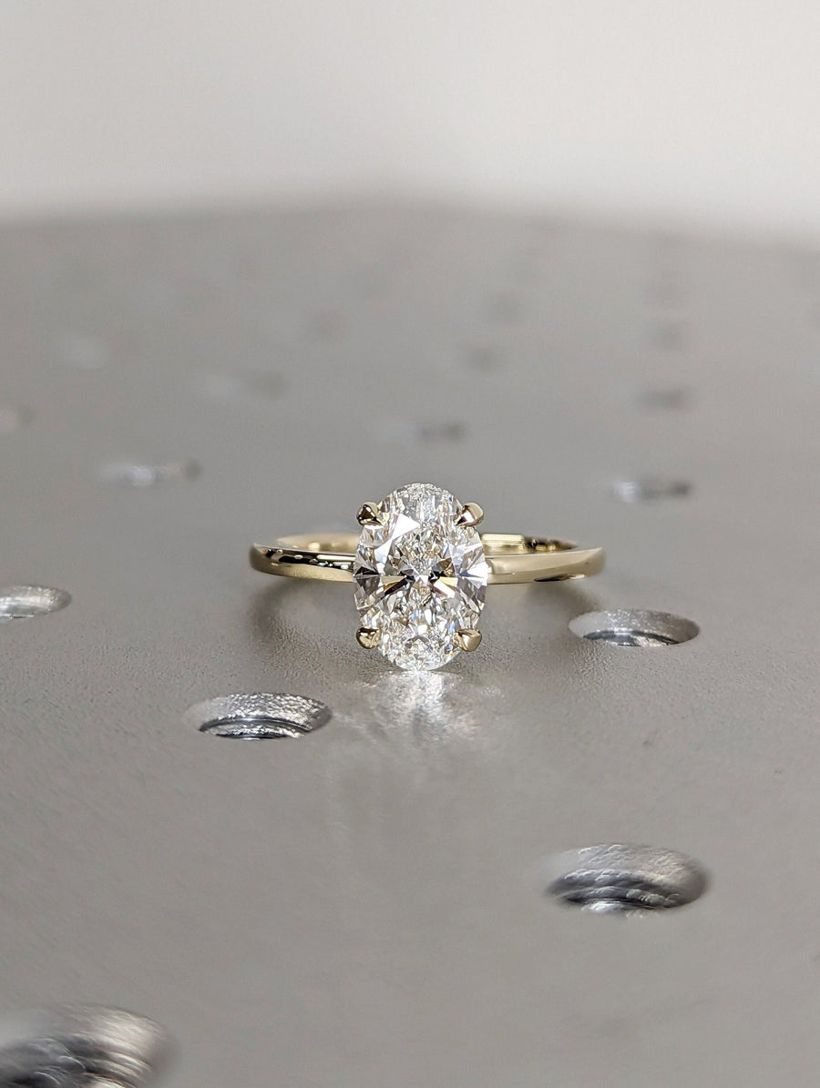 oval cut engagement jewelry for women