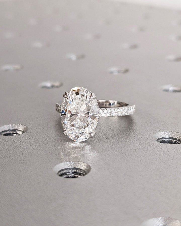 oval cut luxury jewelry,
