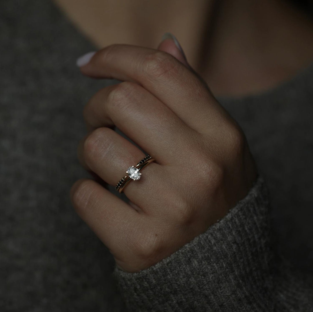 solitaire diamond ring