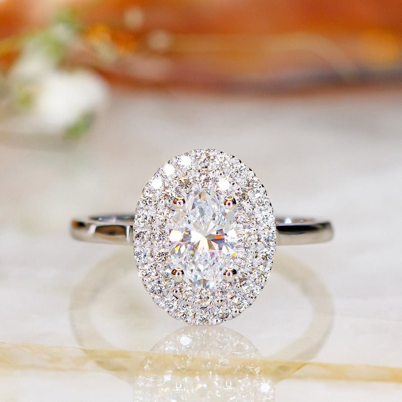 oval diamond engagement ring,