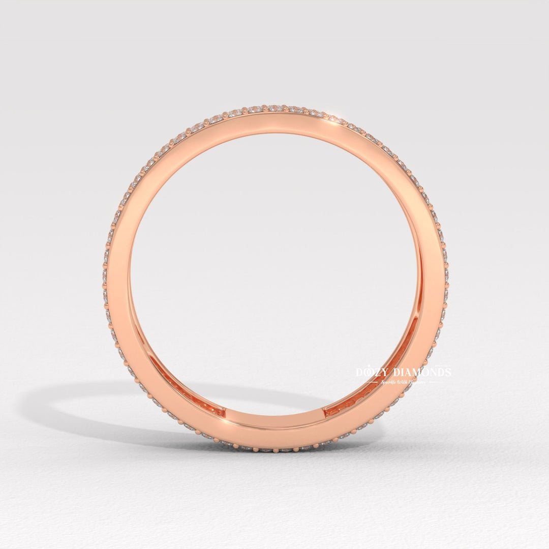 Luxury bridal band
High polish pave ring
Low profile pave band