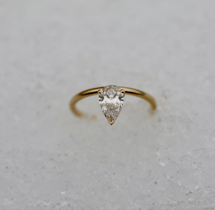 luxury engagement ring