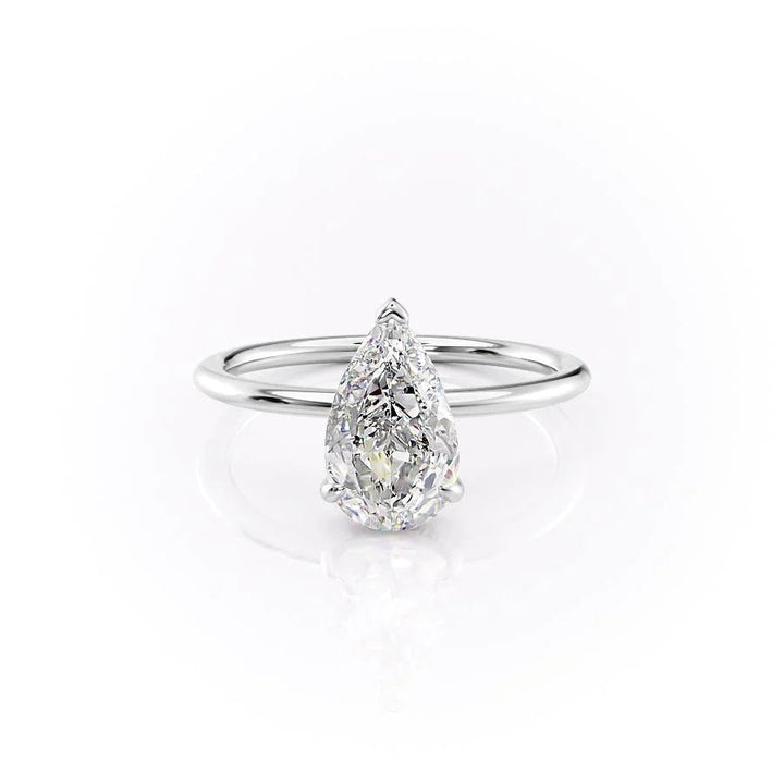 F VS1 diamond engagement ring