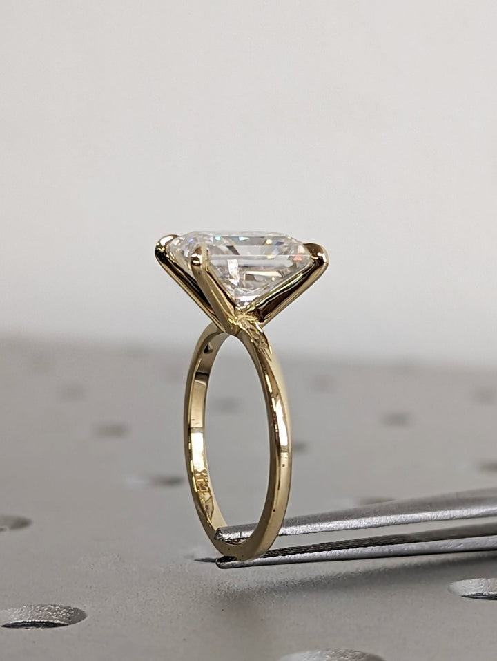 engagement-announcement-ring