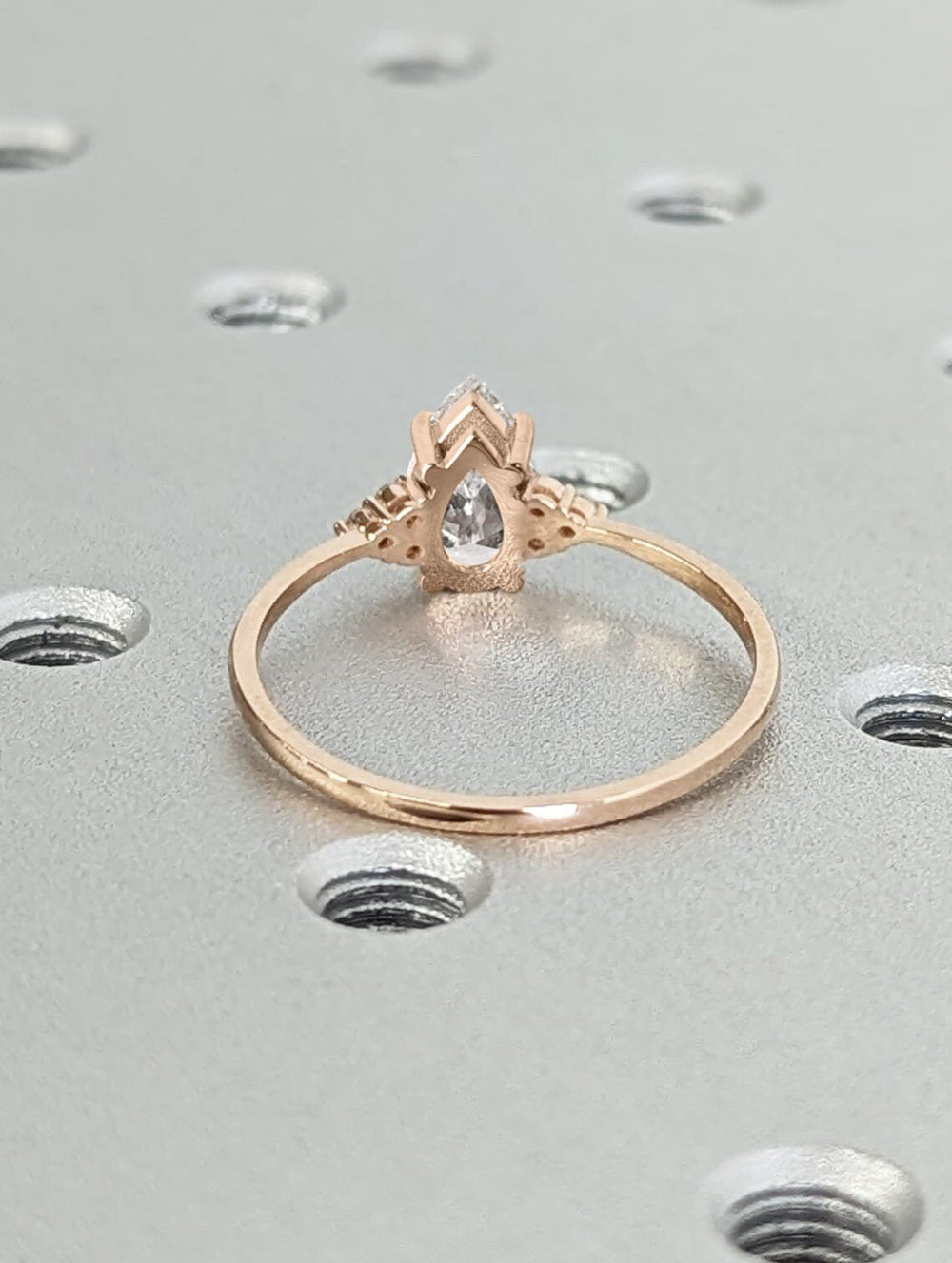 engagement ring fashion,