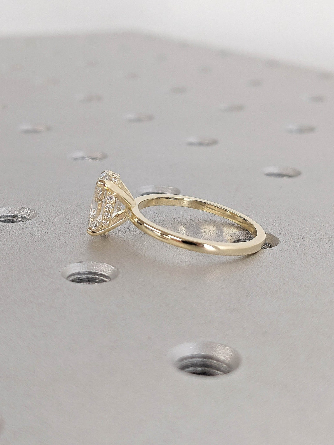 certified lab grown diamond ring