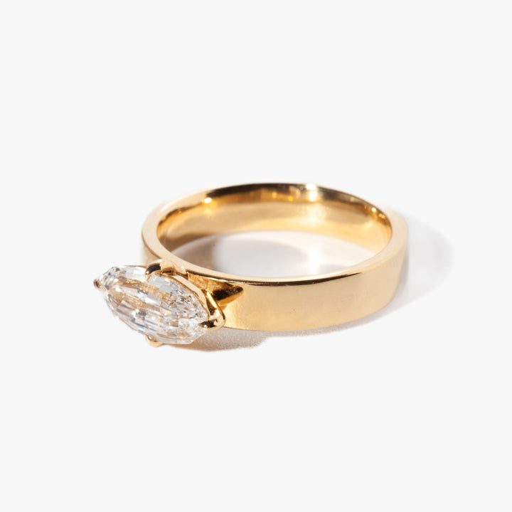 premium lab diamond ring, luxury lab grown diamond, sustainable luxury jewelry, ethical bridal jewelry, eco conscious jewelry, lab grown bridal ring, lab grown wedding ring, oval lab diamond ring,