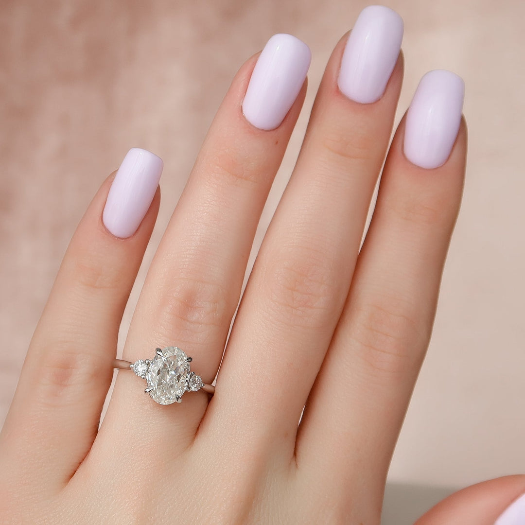 oval shaped diamond engagement ring