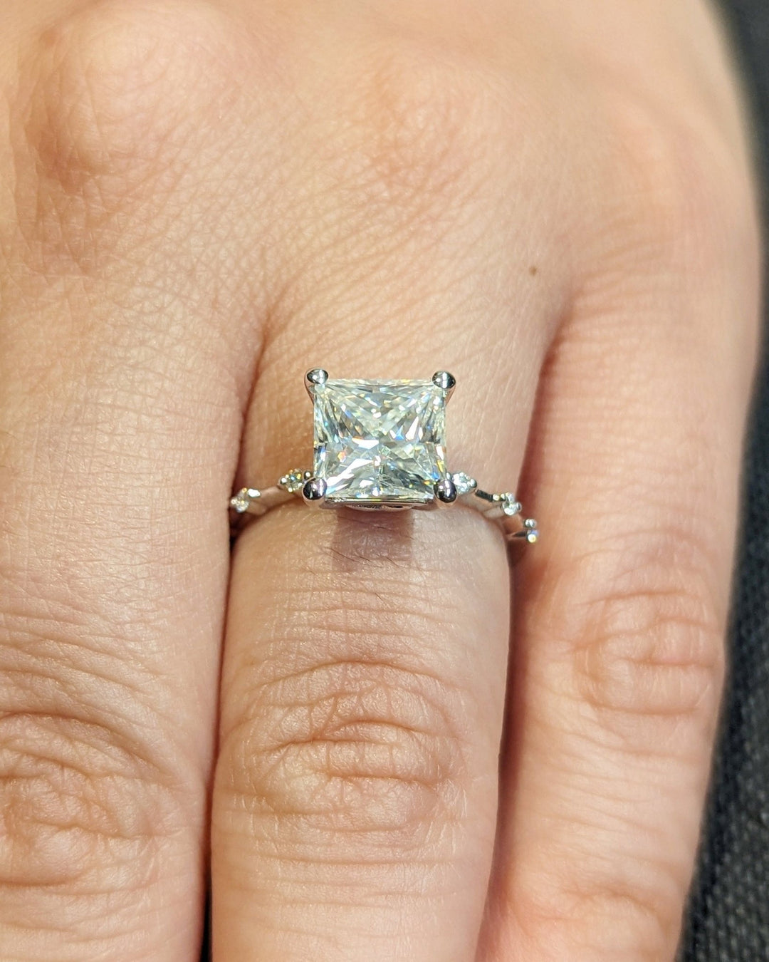 romantic-anniversary-jewelry