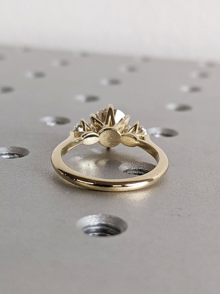 heirloom style ring